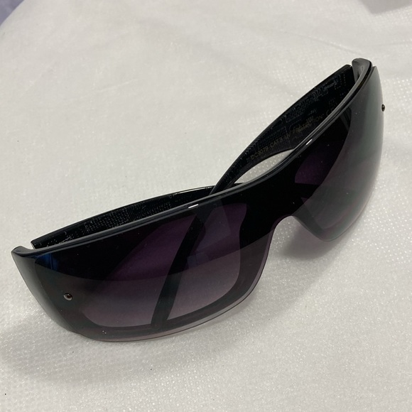 Unisex Shiny Black Decorative Tinted Plastic Sunglasses - Picture 8 of 14